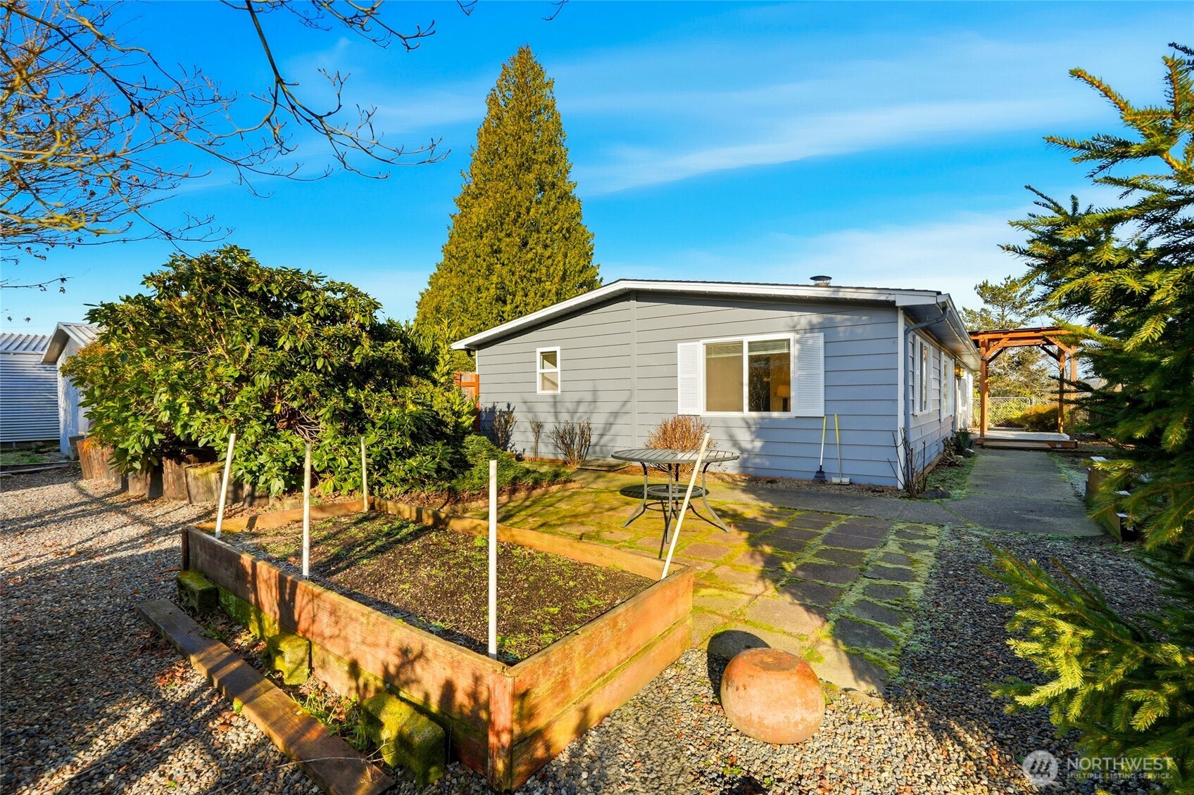 11813 Northeast 172nd Street Bothell, WA 98011 - Photo 27 of 29