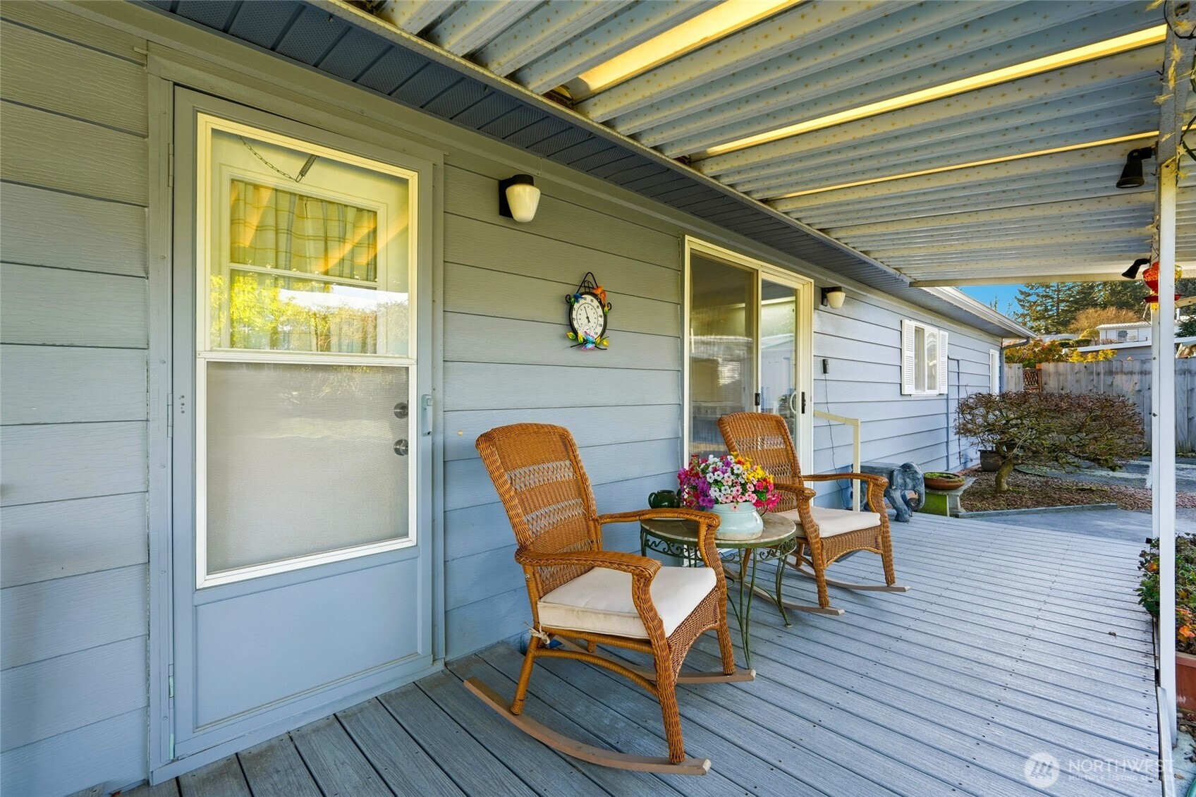 11813 Northeast 172nd Street Bothell, WA 98011 - Photo 4 of 29