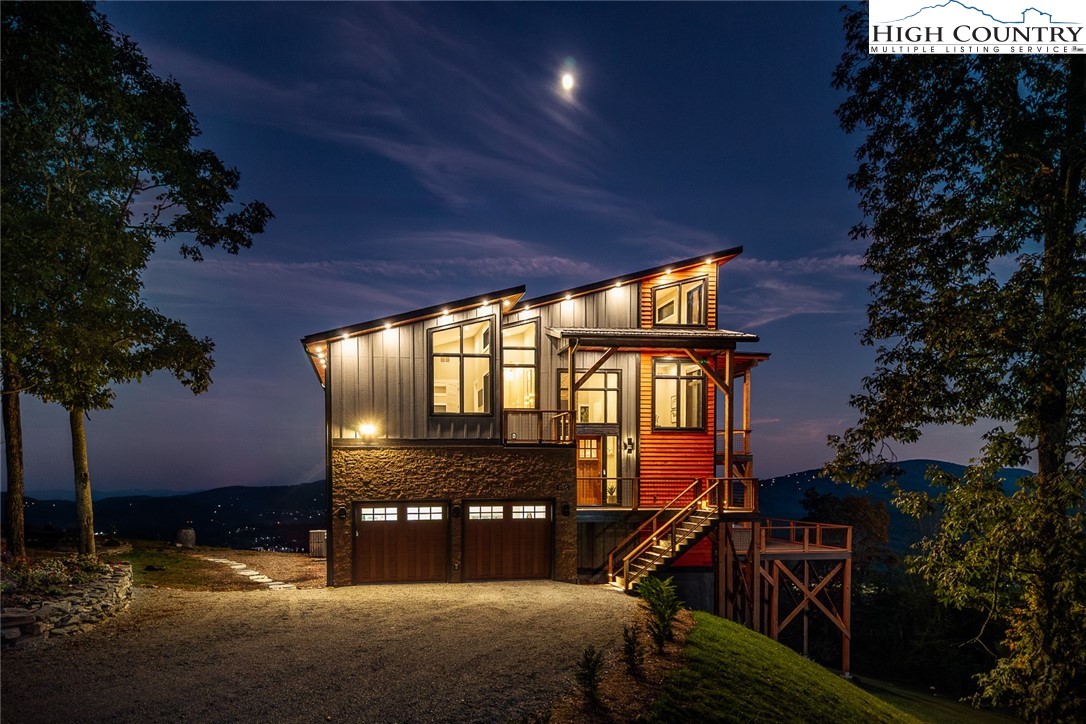 1180 Pinnacle Drive Boone, NC 28607 - Photo 6 of 50 a view of a balcony with an outdoor space