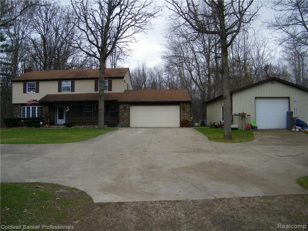5115 Lonsberry Road Columbiaville, MI 48421 - Photo 5 of 50 100_2960.jpg