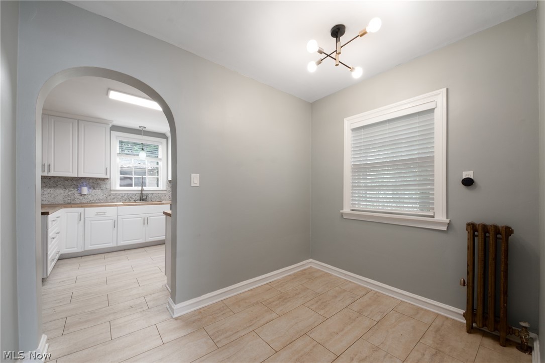 3133 Keswick Road Cleveland, OH 44120 - Photo 9 of 35