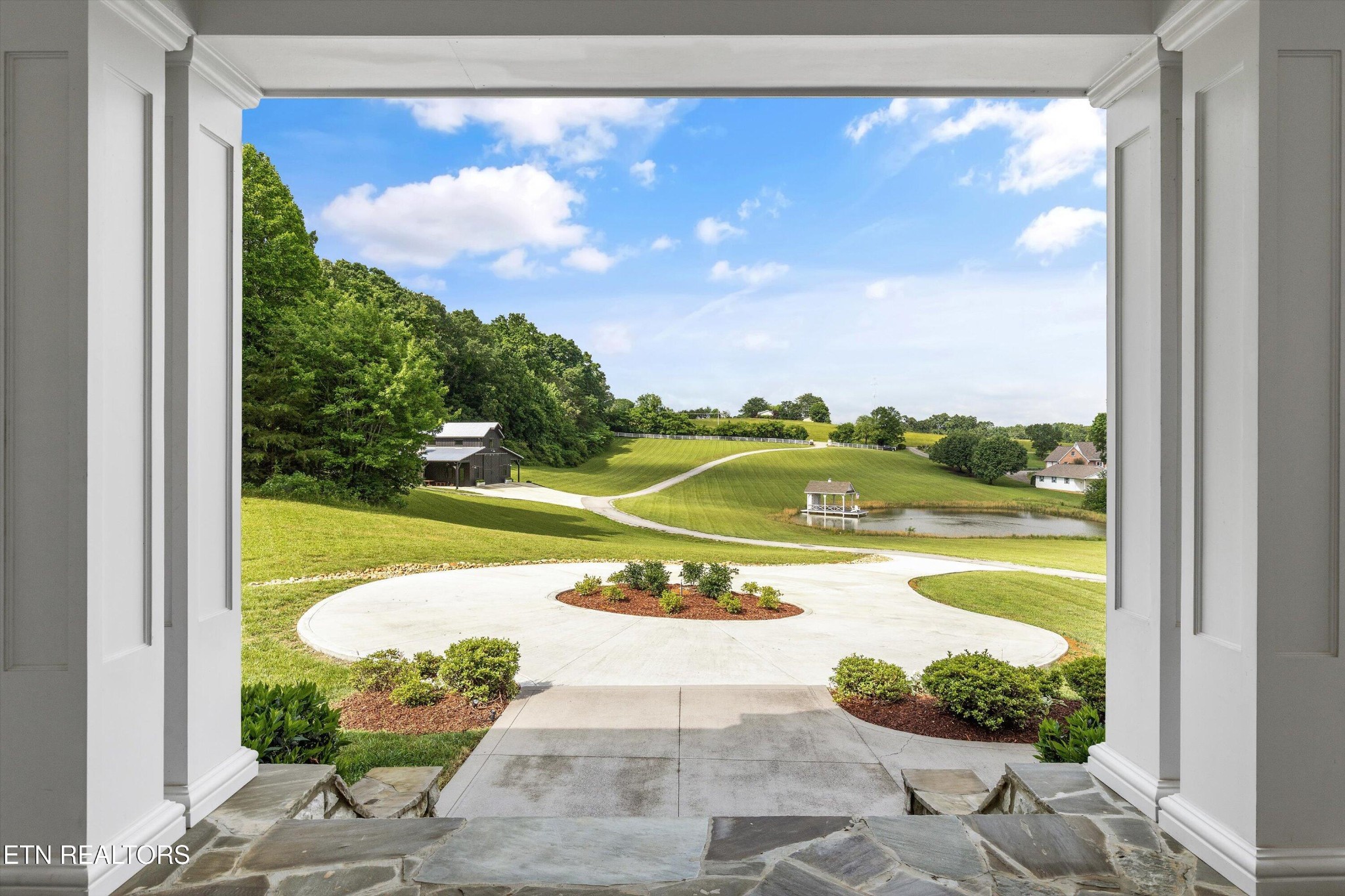 1748 Raulston Road Maryville, TN 37803 - Photo 4 of 59 a view of a balcony with lake view