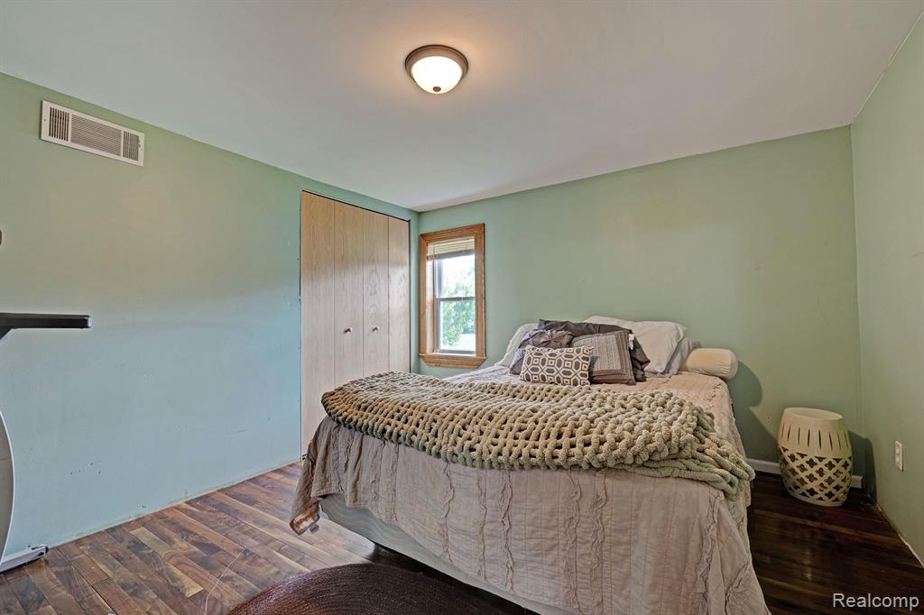 1793 Clark Road Lapeer, MI 48446 - Photo 16 of 38