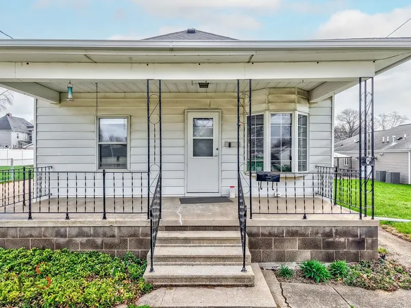 $117,000 | 403 North Wasson Street, Streator, IL 61364
