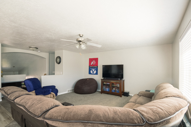 2933 Borah Vernal, UT 84078 - Photo 4 of 34