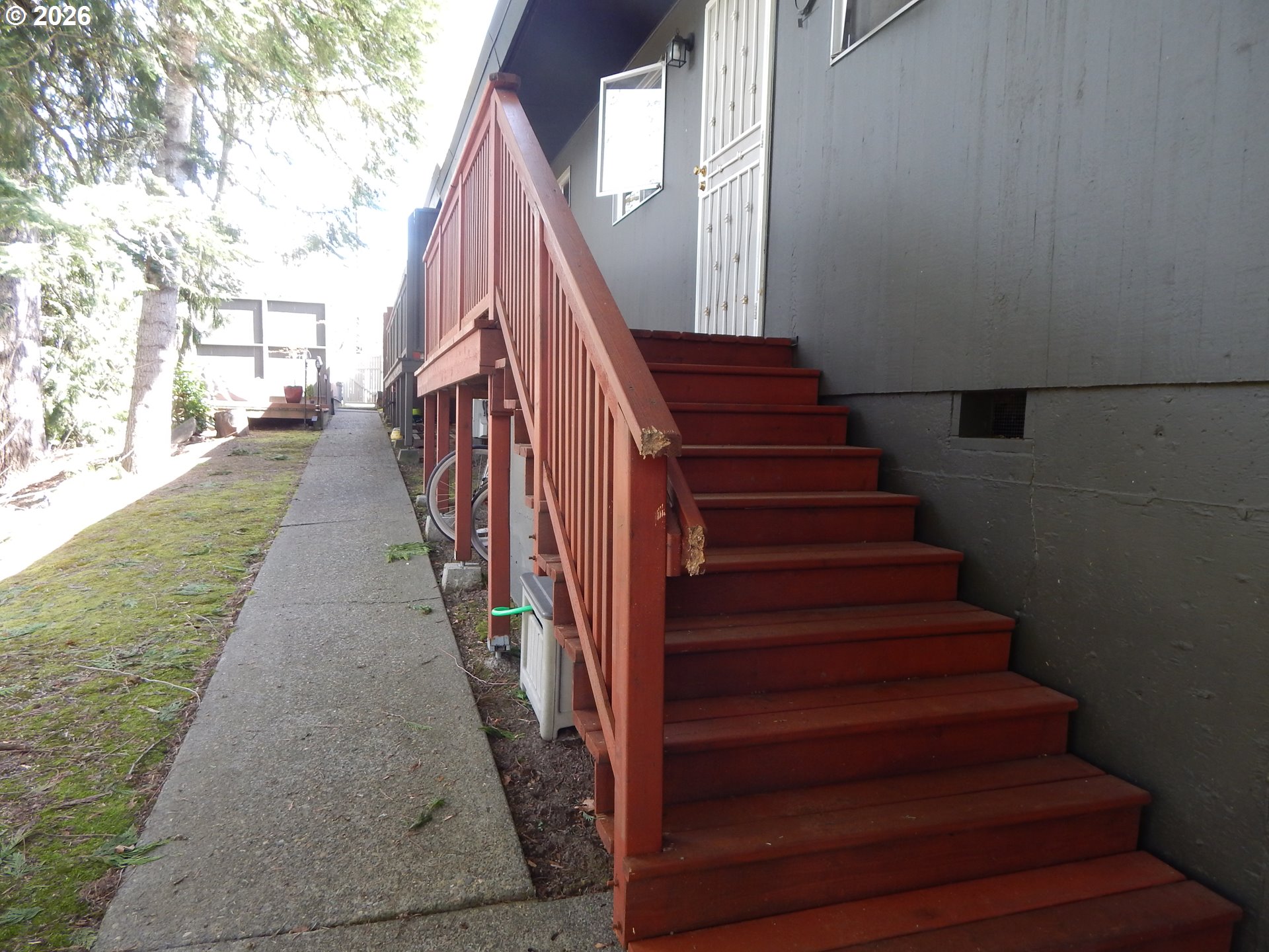 5225 Southwest Oleson Road, Unit 15 Portland, OR 97225 - Photo 25 of 38