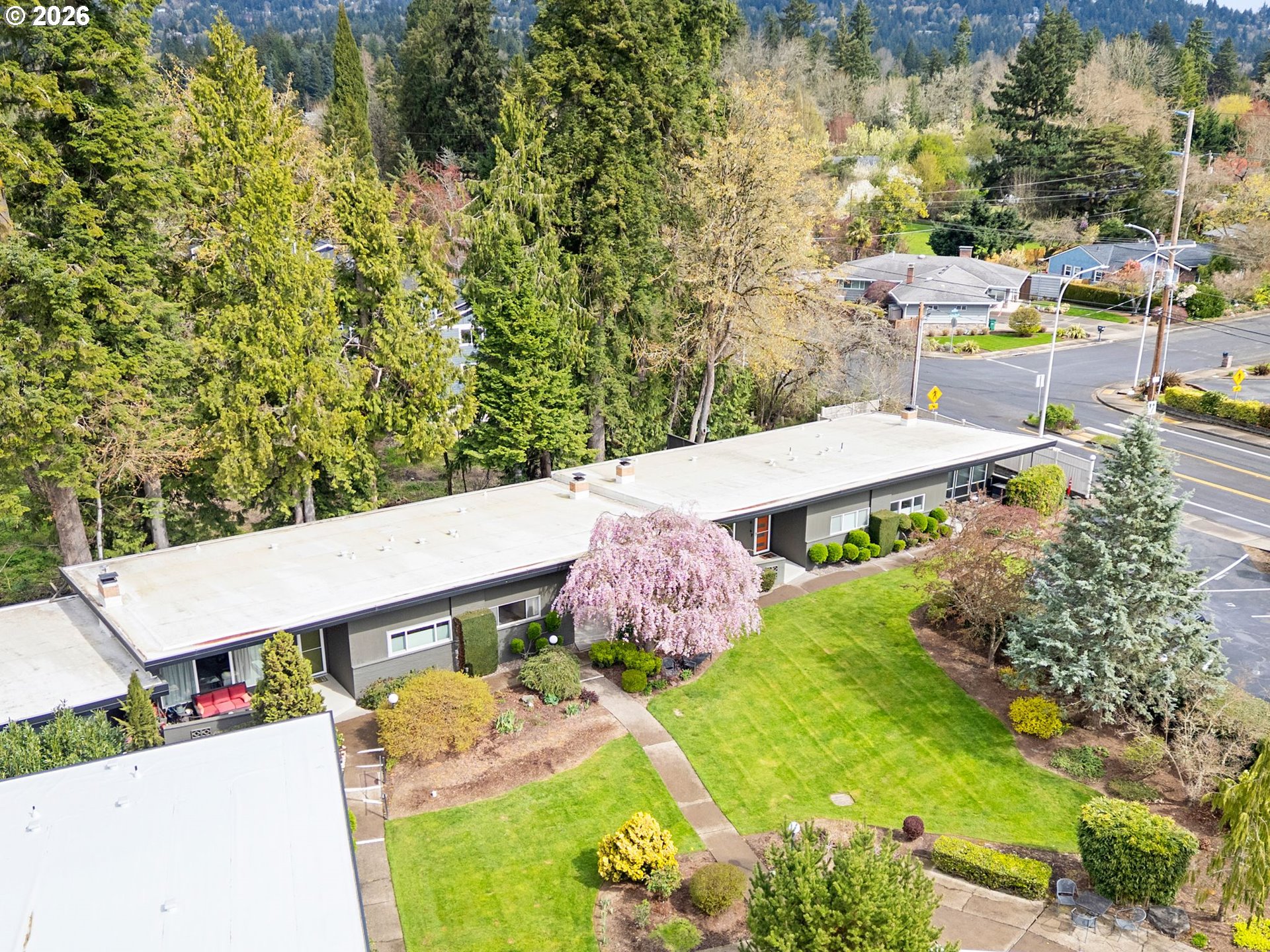 5225 Southwest Oleson Road, Unit 15 Portland, OR 97225 - Photo 36 of 38