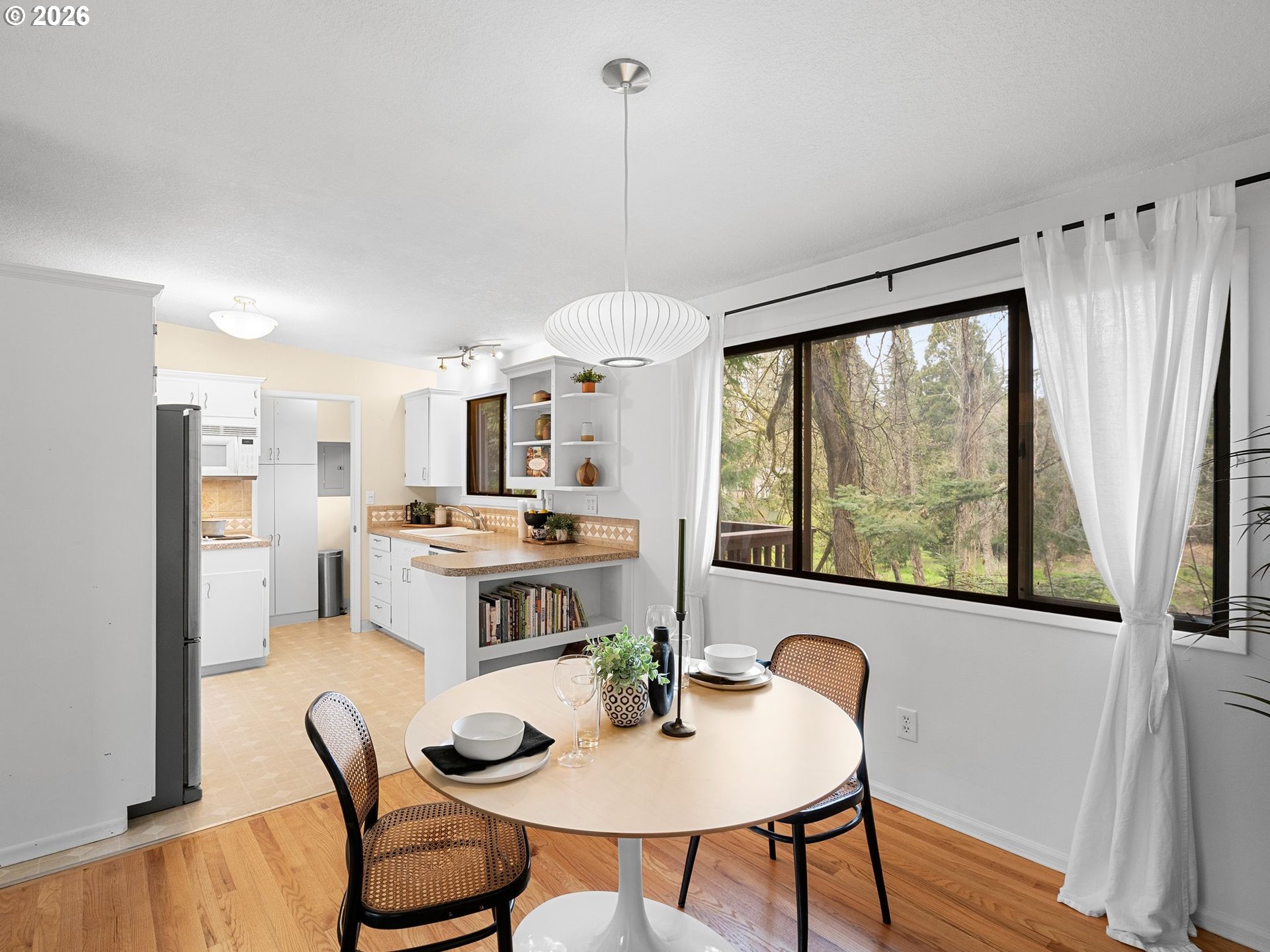 5225 Southwest Oleson Road, Unit 15 Portland, OR 97225 - Photo 9 of 38