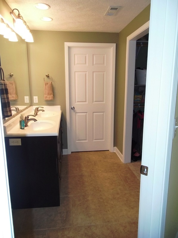 4182 North Sullivan Road Leesburg, IN 46538 - Photo 25 of 33 Gallery Image 25