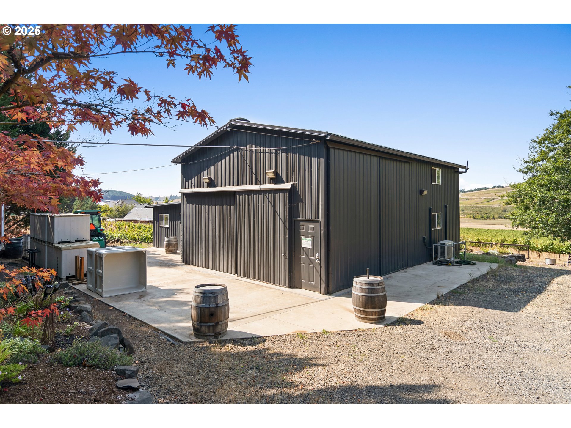 13631 Northeast Kinney Road Newberg, OR 97132 - Photo 30 of 48 a view of outdoor space and porch