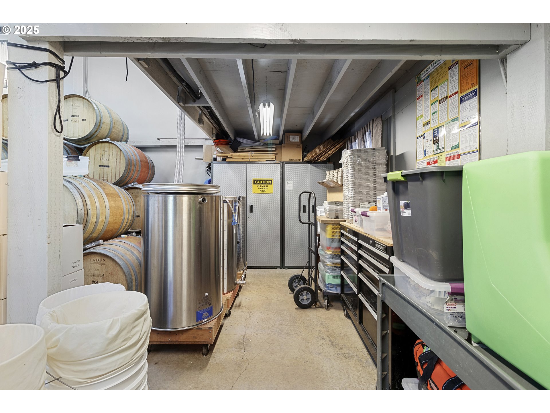 13631 Northeast Kinney Road Newberg, OR 97132 - Photo 34 of 48 a bathroom with a sink a toilet and shower