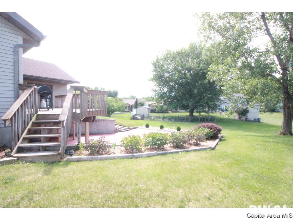 505 Ridgeview Road Sherman, IL 62684 - Photo 16 of 21 Gallery Image 16
