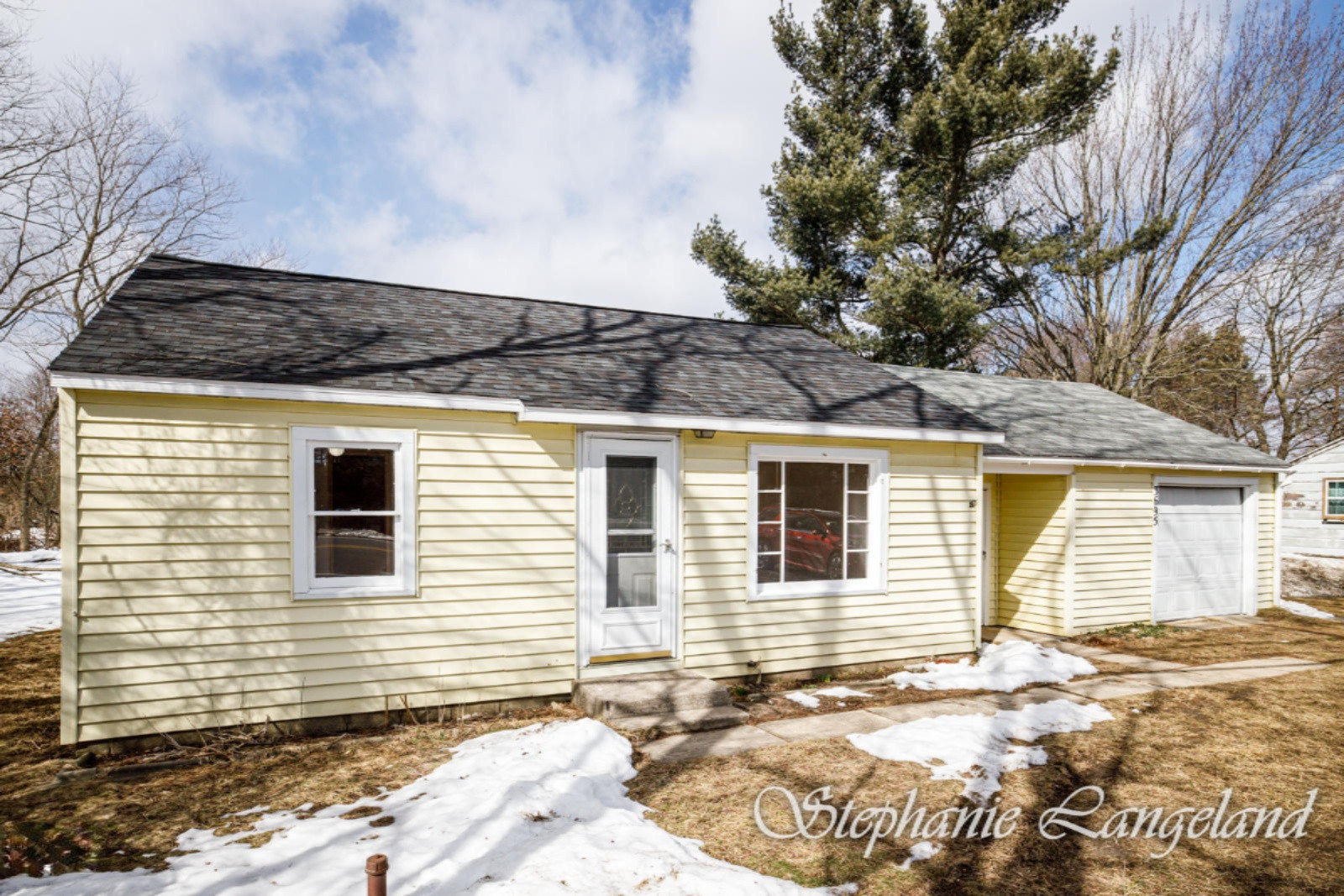 3695 Holton Road Muskegon, MI 49445 - Photo 1 of 22 3695 Holton Rd-22