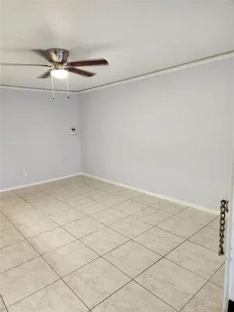 a view of a room with an empty space