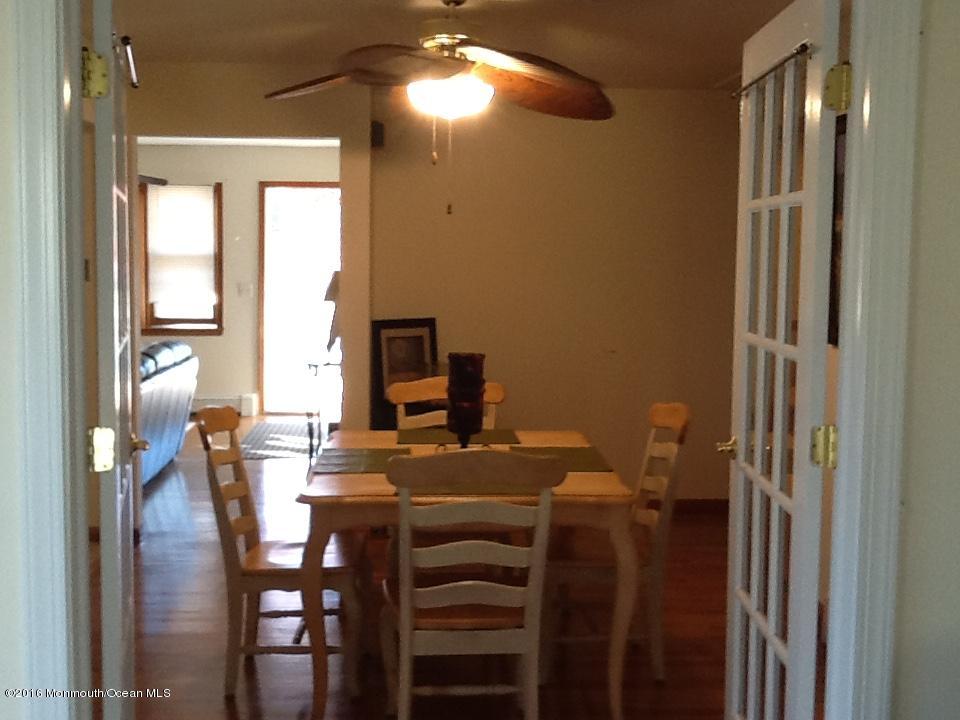 1606 Beaver Dam Road Point Pleasant, NJ 08742 - Photo 4 of 12 image