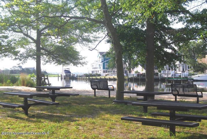 1606 Beaver Dam Road Point Pleasant, NJ 08742 - Photo 7 of 12 image