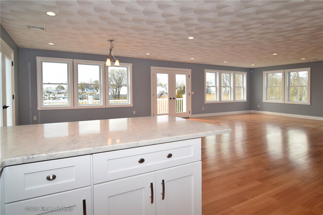 100 Sheffield Street Warwick, RI 02889 - Photo 15 of 42