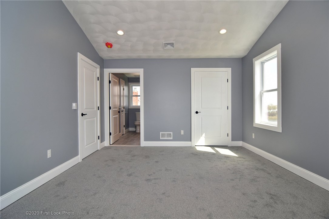 100 Sheffield Street Warwick, RI 02889 - Photo 32 of 42