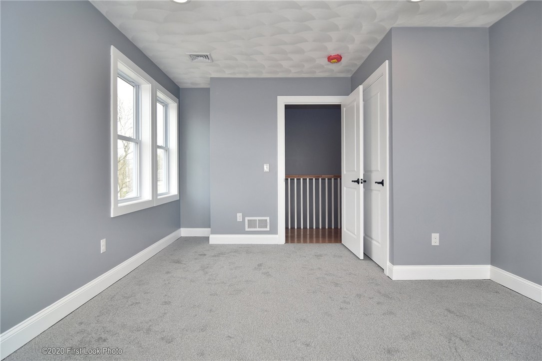 100 Sheffield Street Warwick, RI 02889 - Photo 38 of 42