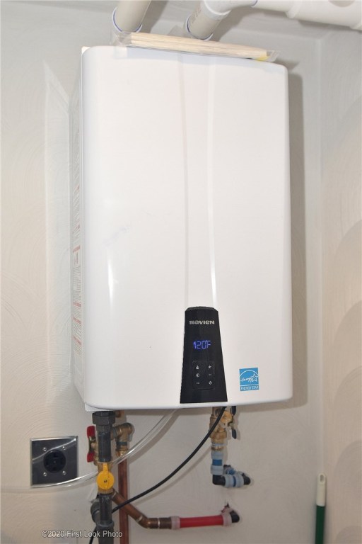 100 Sheffield Street Warwick, RI 02889 - Photo 40 of 42