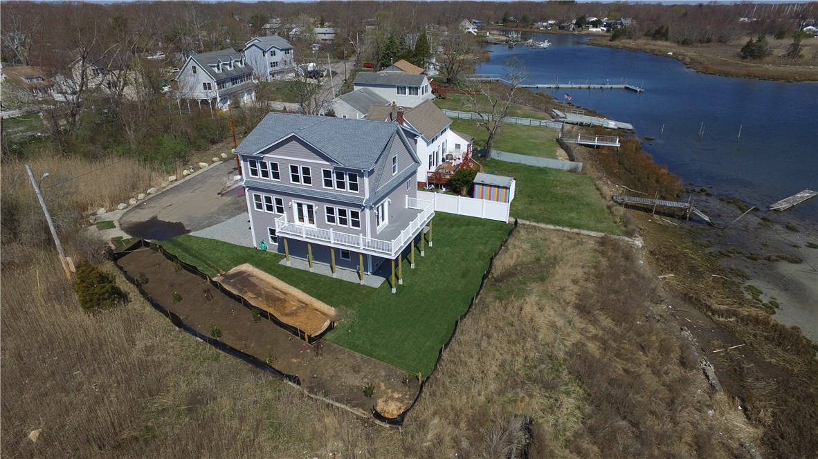 100 Sheffield Street Warwick, RI 02889 - Photo 10 of 42 Last home on the street.