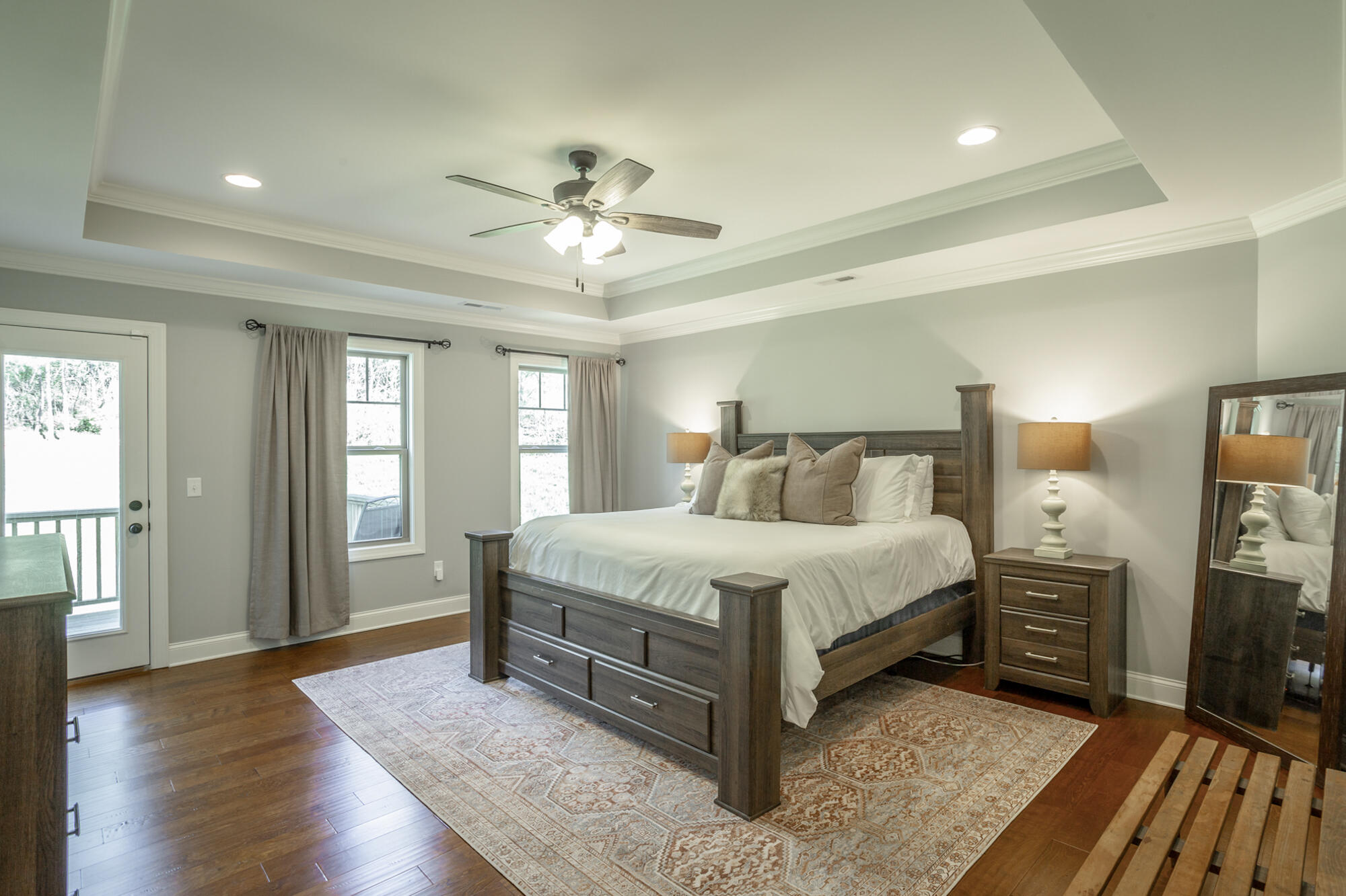 621 Lullwater Road Chattanooga, TN 37405 - Photo 18 of 44 Large owner's Suite