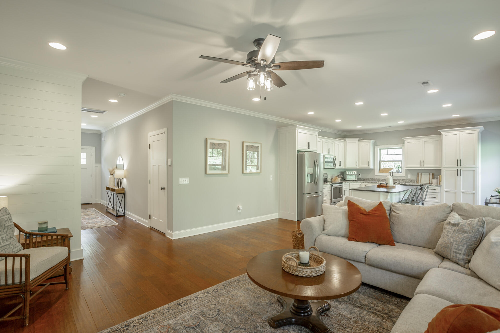 621 Lullwater Road Chattanooga, TN 37405 - Photo 8 of 44 621 Lullwater Rd. HD-32