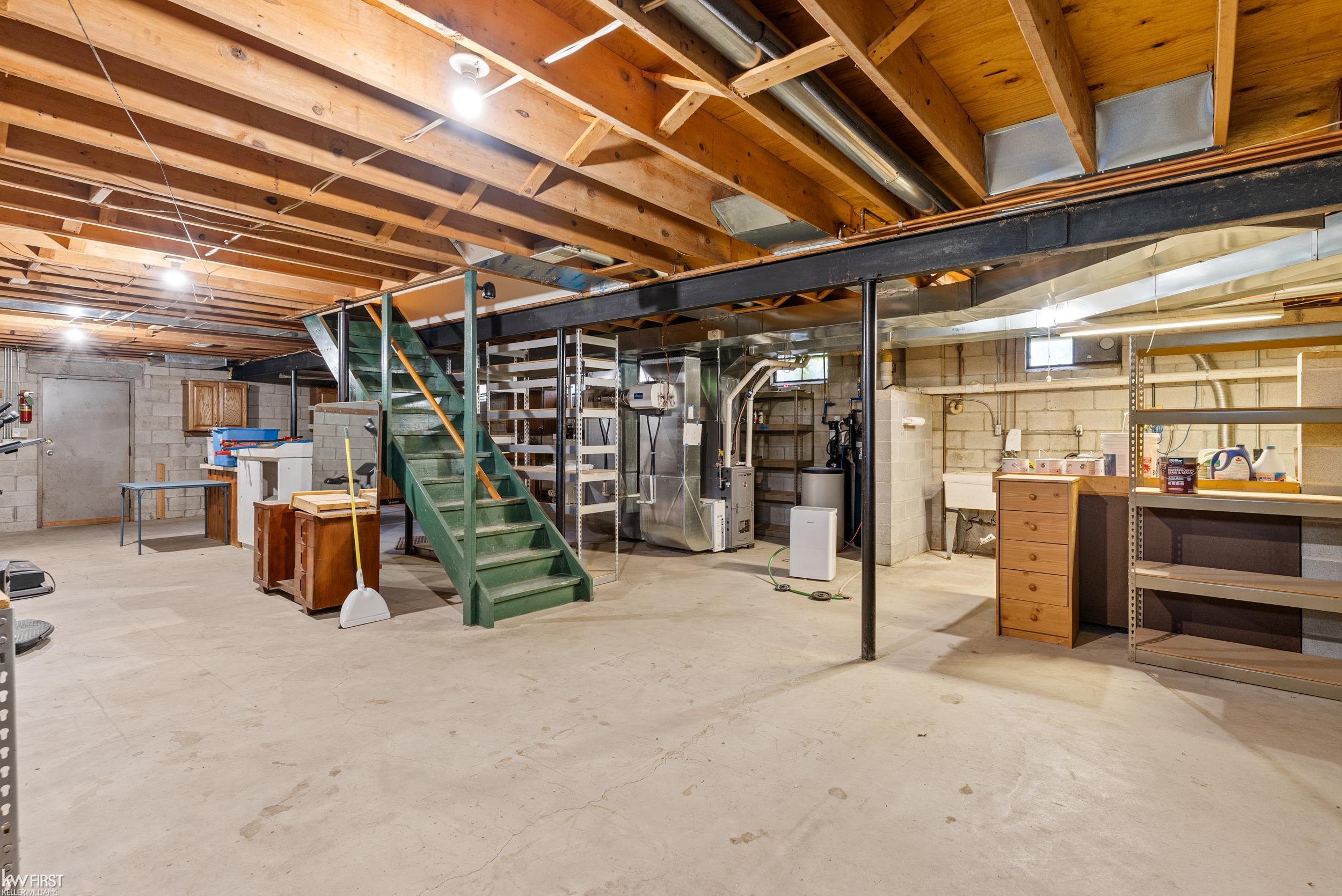 1061 Rose Center Road Fenton, MI 48430 - Photo 40 of 66