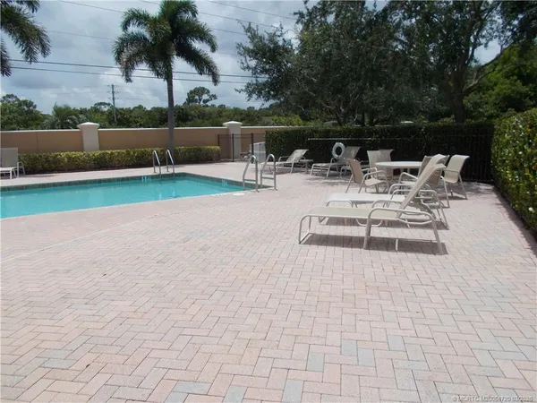$400,000 | 6695 Southeast Woodmill Pond Lane, Stuart, FL 34997