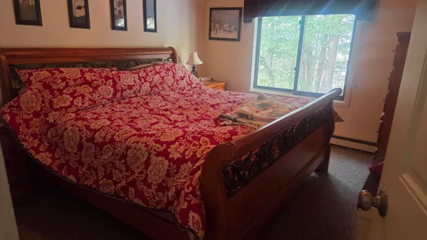 $697,500 | 11 Haas Drive, Unit 1 & 2, Lincoln, NH 03251