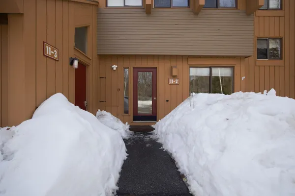 $697,500 | 11 Haas Drive, Unit 1 & 2, Lincoln, NH 03251