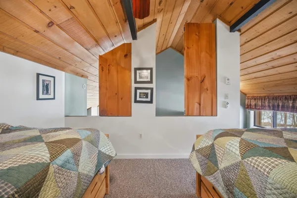 $697,500 | 11 Haas Drive, Unit 1 & 2, Lincoln, NH 03251