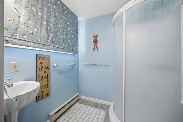 $697,500 | 11 Haas Drive, Unit 1 & 2, Lincoln, NH 03251