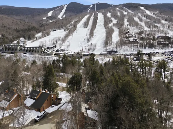 $697,500 | 11 Haas Drive, Unit 1 & 2, Lincoln, NH 03251