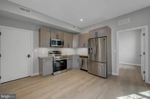 $1,650 | 2445 Innovator Way, Unit 3C, Philadelphia, PA 19146