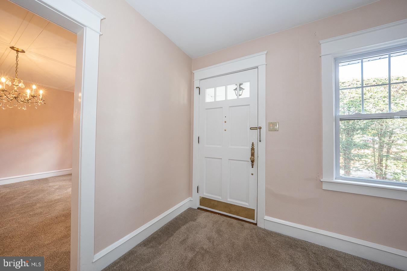 114 Harvard Road Havertown, PA 19083 - Photo 3 of 45