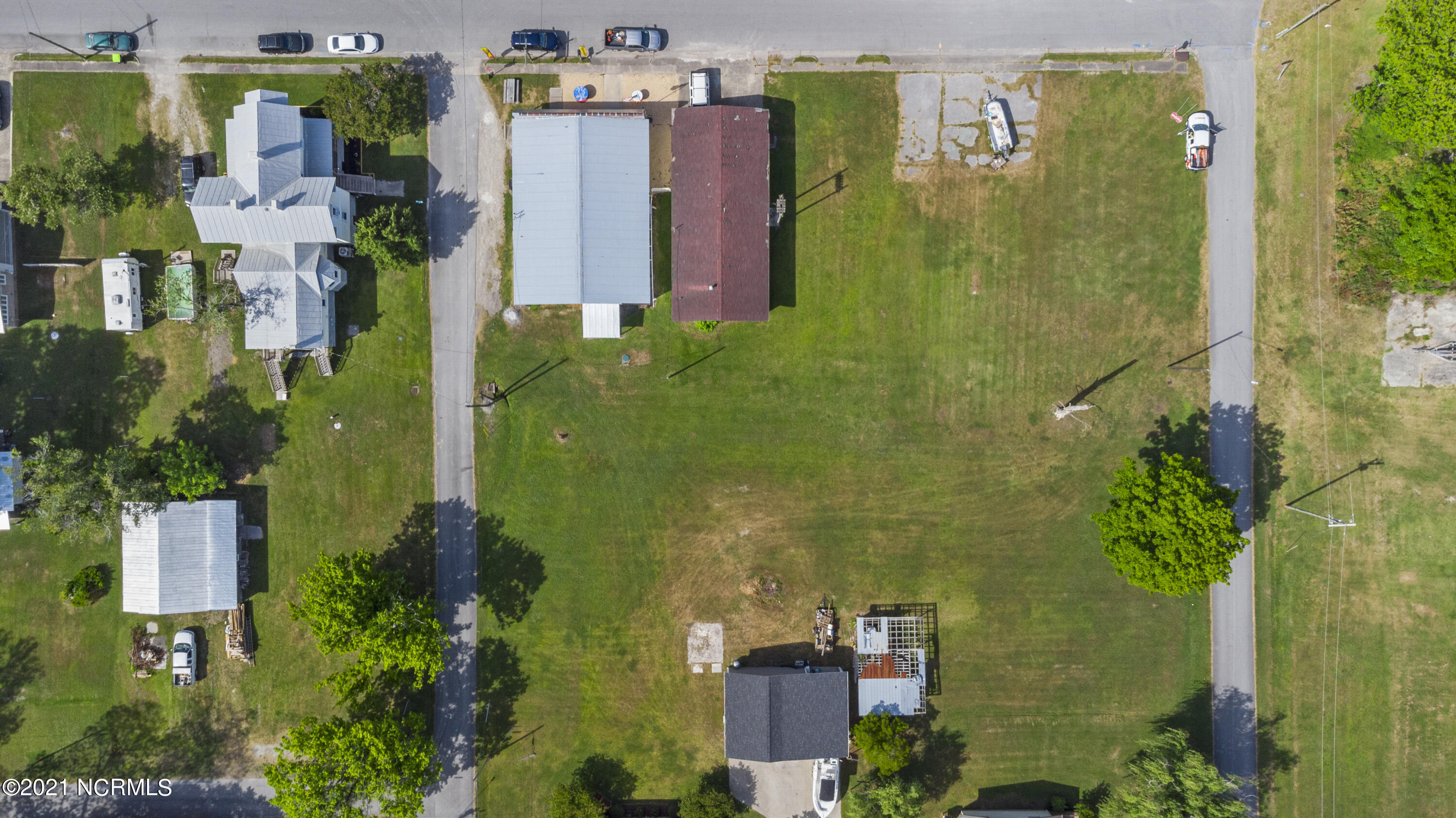 30 Front Street Vandemere, NC 28587 - Photo 7 of 9 38 First St-6