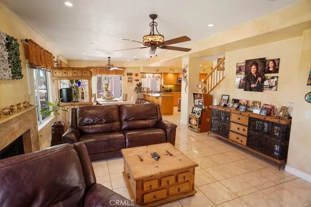 $869,900 | 41904 Tucson Court, Palmdale, CA 93551