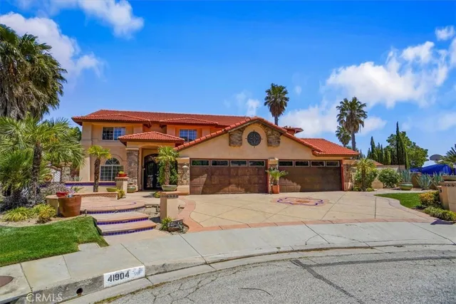 $869,900 | 41904 Tucson Court, Palmdale, CA 93551
