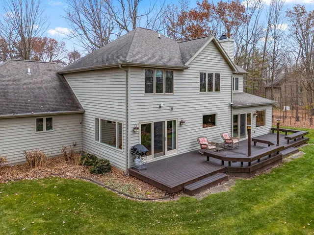 $824,900 | 1789 Maidstone Circle, Green Bay, WI 54313