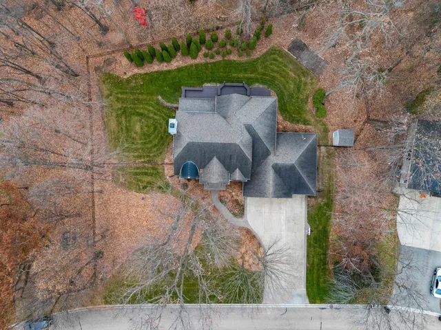 $824,900 | 1789 Maidstone Circle, Green Bay, WI 54313