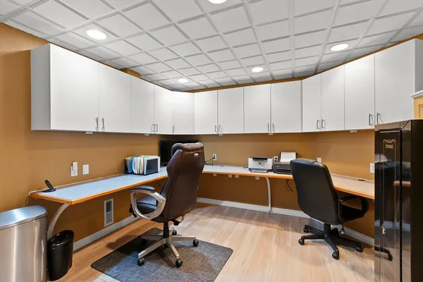 $824,900 | 1789 Maidstone Circle, Green Bay, WI 54313