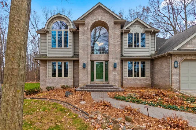 $824,900 | 1789 Maidstone Circle, Green Bay, WI 54313