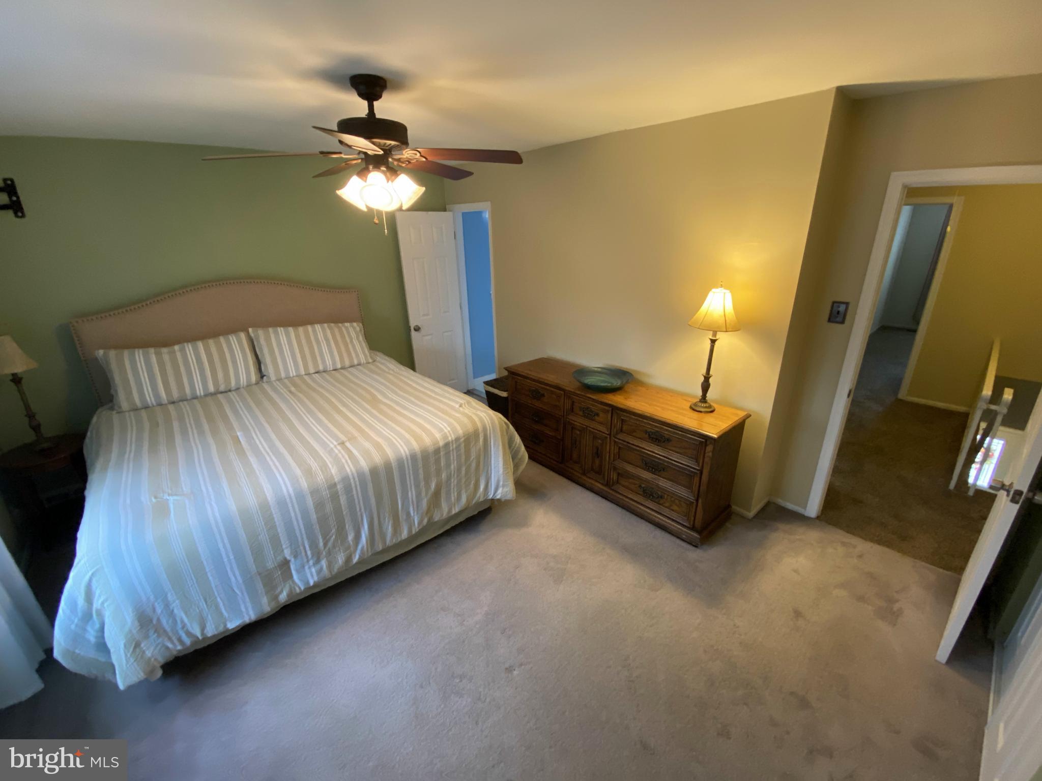 3560 Dows Road Philadelphia, PA 19154 - Photo 13 of 24 Gallery Image 13