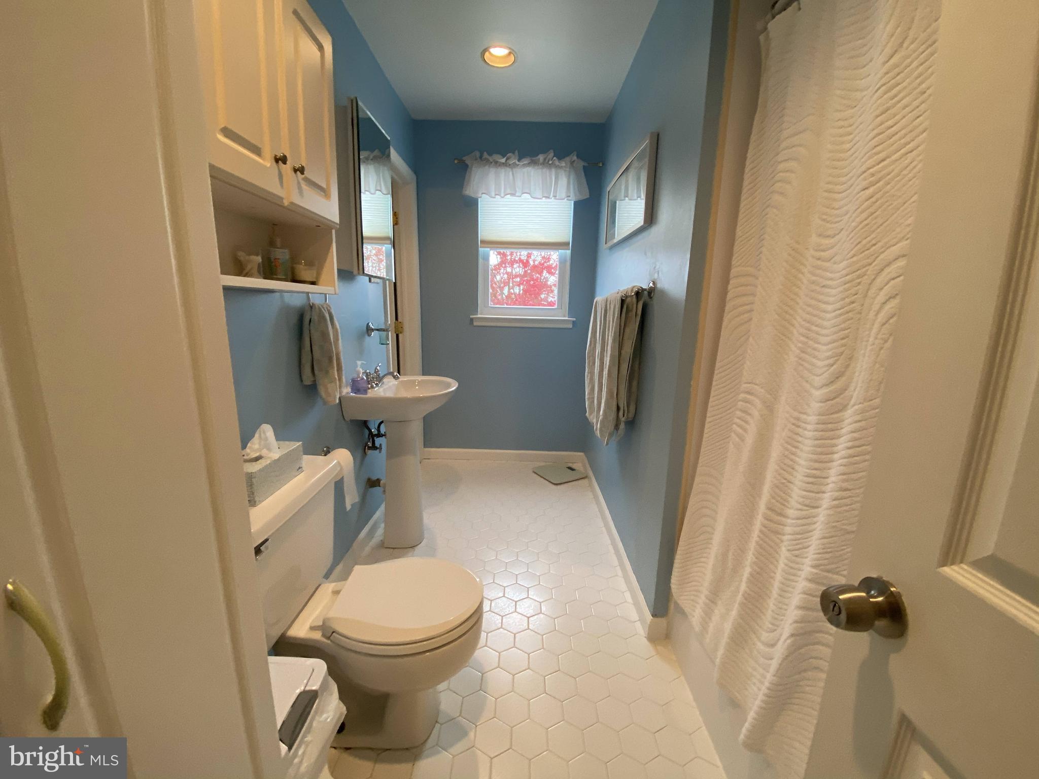 3560 Dows Road Philadelphia, PA 19154 - Photo 14 of 24 Gallery Image 14