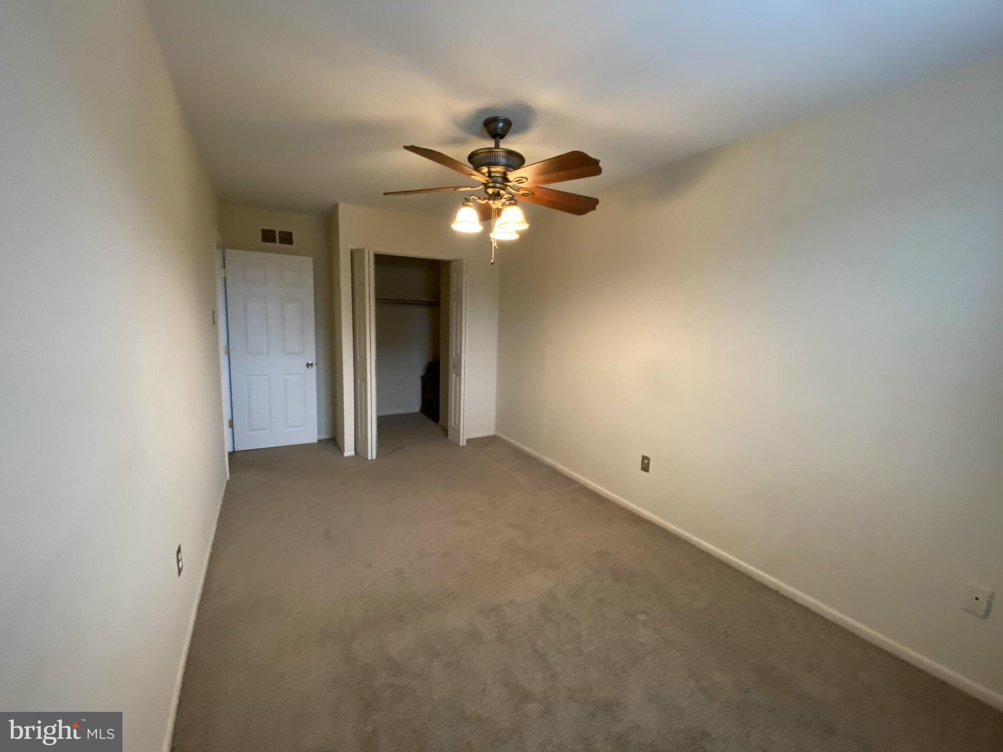 3560 Dows Road Philadelphia, PA 19154 - Photo 16 of 24 Gallery Image 16