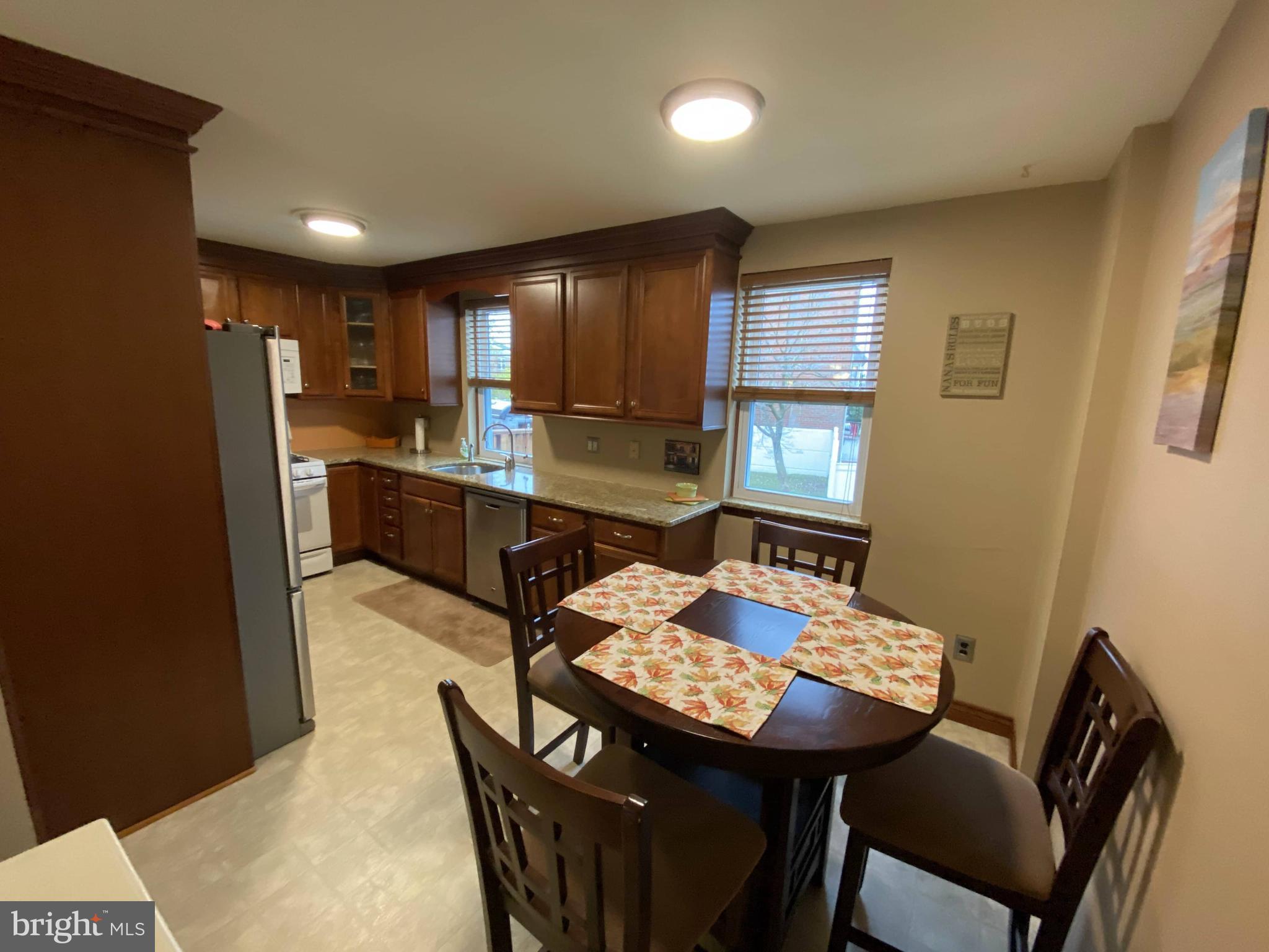 3560 Dows Road Philadelphia, PA 19154 - Photo 9 of 24 Gallery Image 9