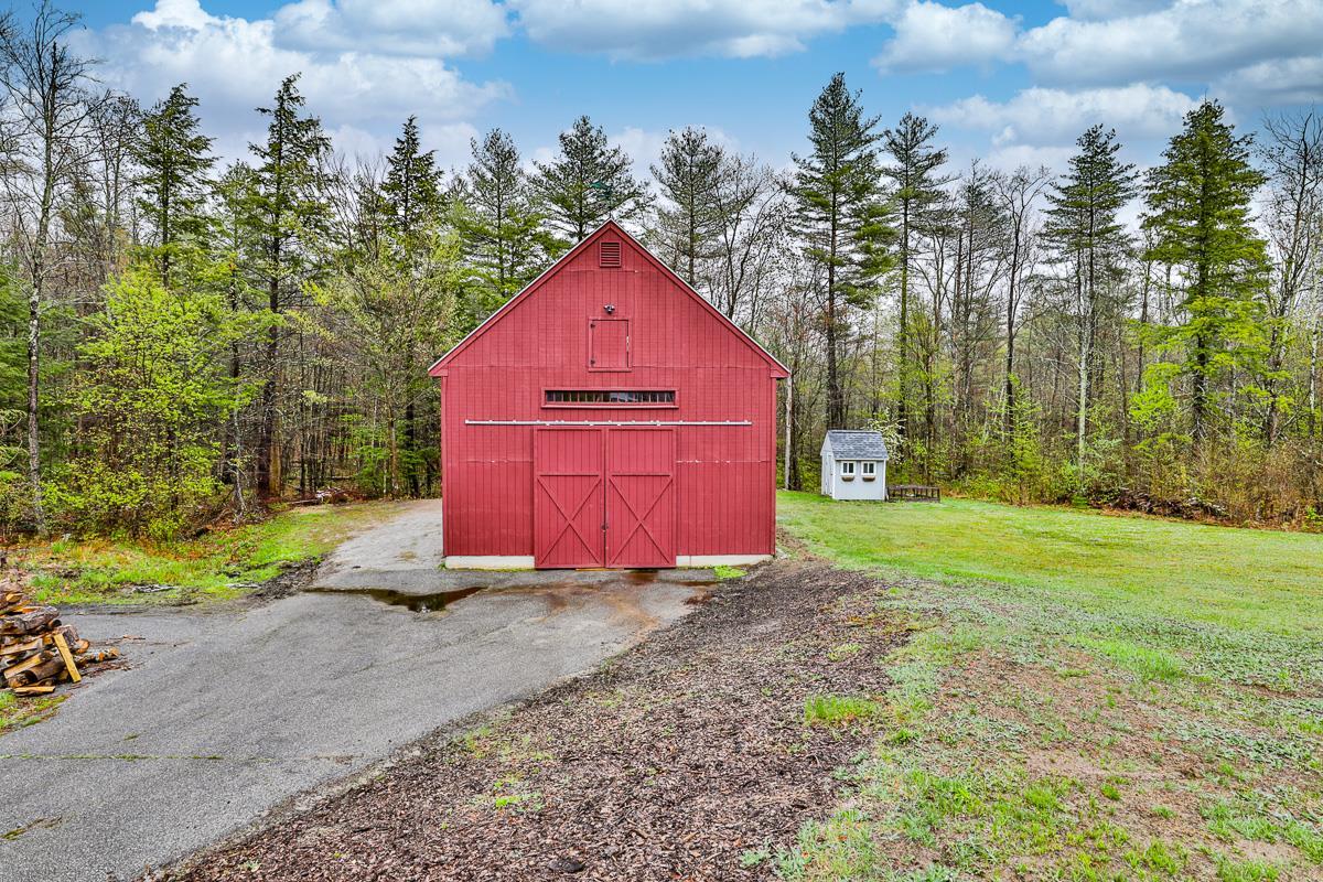 840 River Road Weare, NH 03281 - Photo 5 of 39 Gallery Image 5