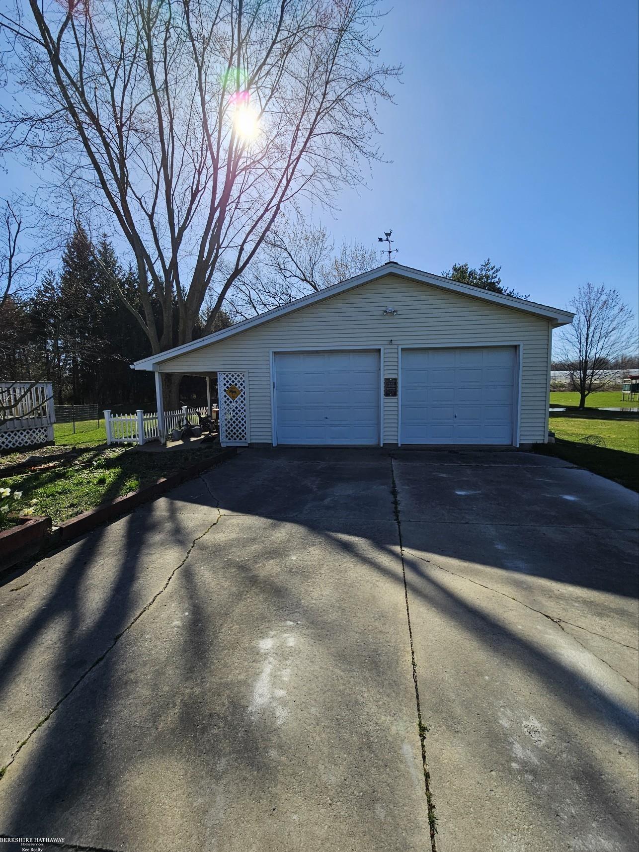 71071 Weeks Road Richmond, MI 48062 - Photo 5 of 39 Gallery Image 5