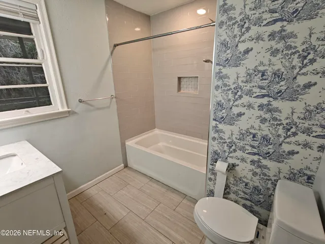 $1,850 | 1447 Lawrence Place, Jacksonville, FL 32211